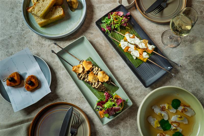 One_Twenty_8_dining